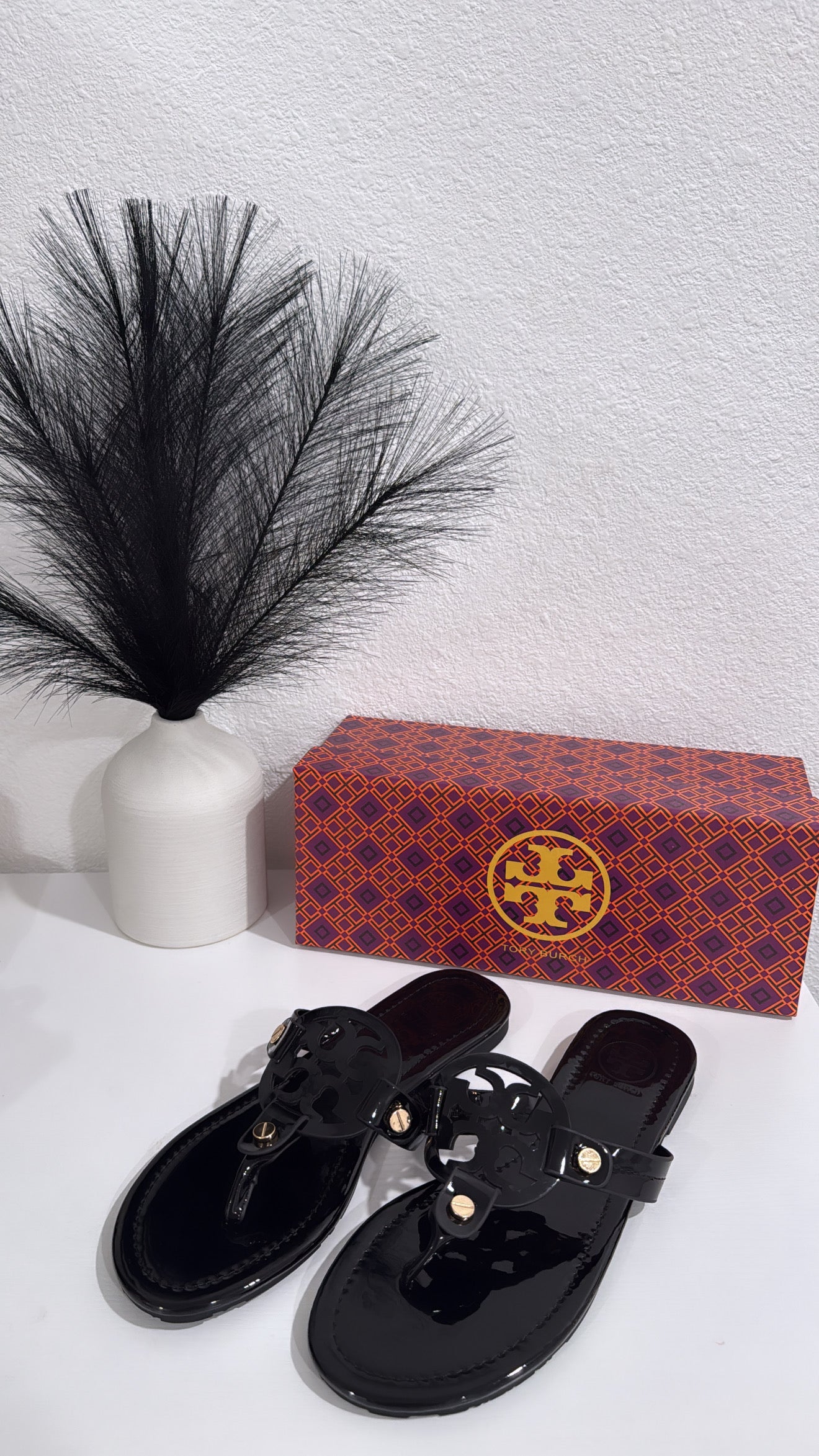 Tory Burch Sandals | Non-Authentic | Replica