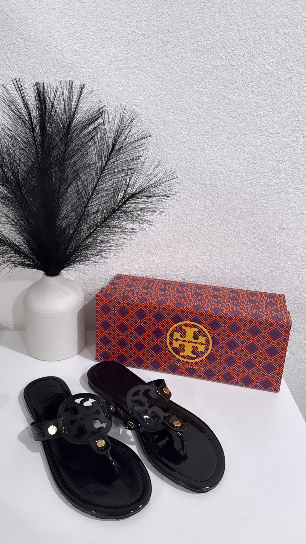 Tory Burch Sandals | Non-Authentic | Replica